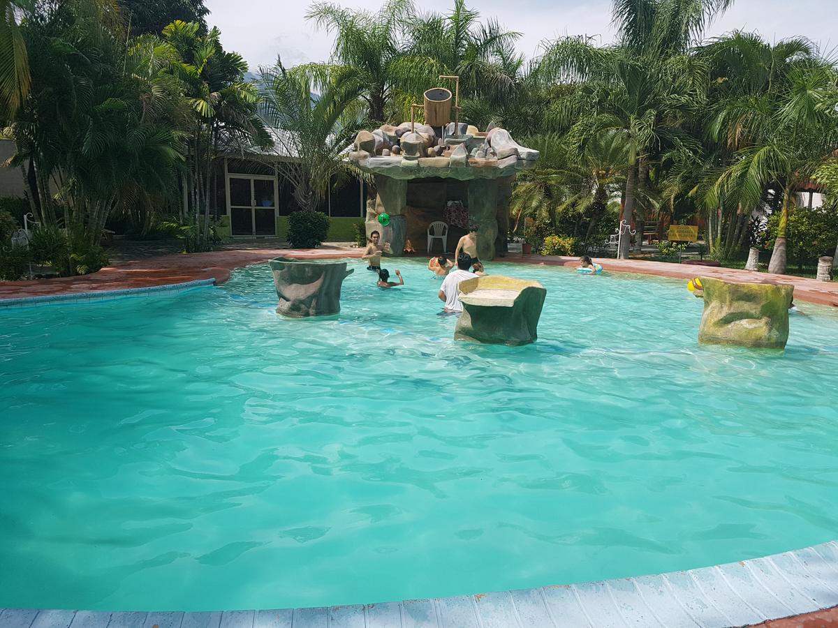 Hotel Santa Cruz Zapaca Exterior photo